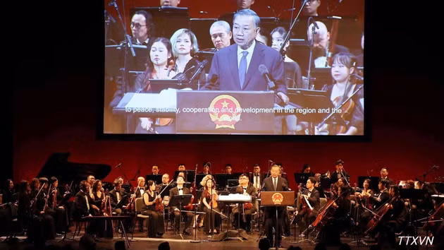 [Foto] Máximo dirigente de Vietnam se reúne con comunidad de compatriotas en Estados Unidos
