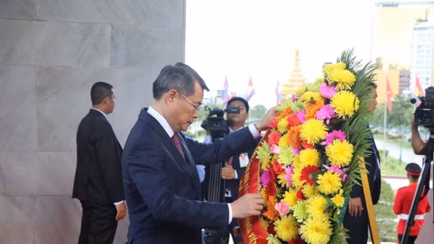 El primer ministro de Vietnam, Le Minh Hung, en la ceremonia. (Foto: Huy Vu)