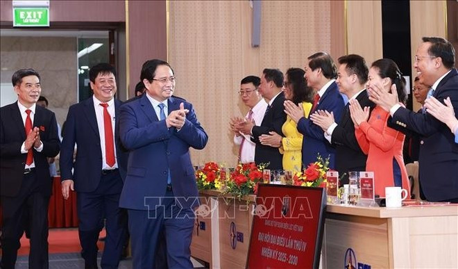 El premier Pham Minh Chinh participa en la cuarta asamblea de la militancia de EVN para el período 2025-2030. (Foto: VNA) El premier Pham Minh Chinh participa en la cuarta asamblea de la militancia de EVN para el período 2025-2030. (Foto: VNA)