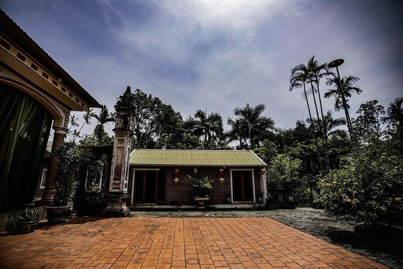 La vivienda tradicional de la familia Dinh Cong en la comuna Luong Son, provincia de Phu Tho, conserva aún muchas de sus características históricas. (Foto: VNA) La vivienda tradicional de la familia Dinh Cong en la comuna Luong Son, provincia de Phu Tho, conserva aún muchas de sus características históricas. (Foto: VNA)