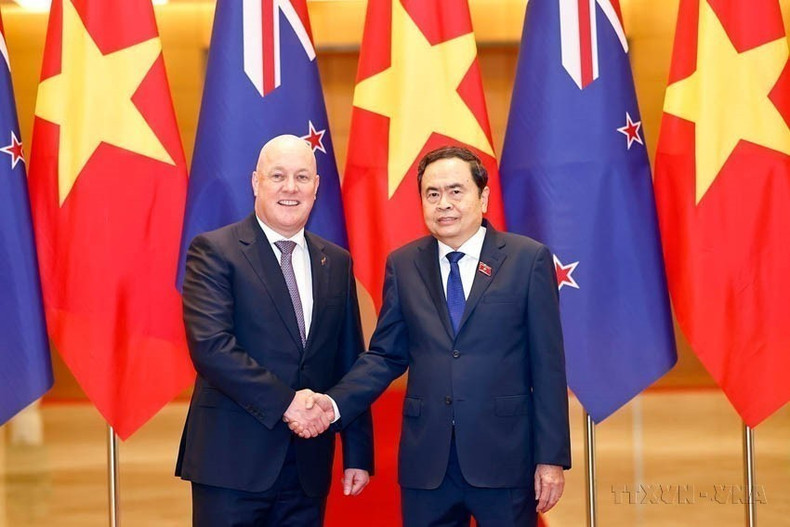 El presidente de la Asamblea Nacional, Tran Thanh Man, se reúne con el primer ministro neozelandés, Christopher Luxon, con motivo de su visita oficial a Vietnam y participación en el II Foro del Futuro de la Asean (Hanói, 27 de febrero de 2025). (Foto: VNA) El presidente de la Asamblea Nacional, Tran Thanh Man, se reúne con el primer ministro neozelandés, Christopher Luxon, con motivo de su visita oficial a Vietnam y participación en el II Foro del Futuro de la Asean (Hanói, 27 de febrero de 2025). (Foto: VNA)