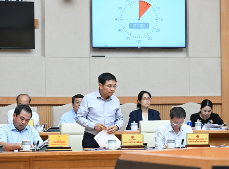 El ministro de Finanzas, Nguyen Van Thang. El ministro de Finanzas, Nguyen Van Thang.