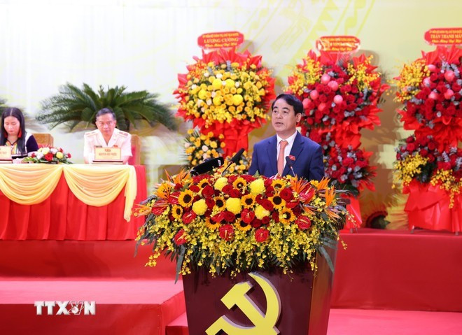 El secretario del Comité Provincial del Partido de Khanh Hoa, Nghiem Xuan Thanh, habla en el evento. (Foto: VNA) El secretario del Comité Provincial del Partido de Khanh Hoa, Nghiem Xuan Thanh, habla en el evento. (Foto: VNA)