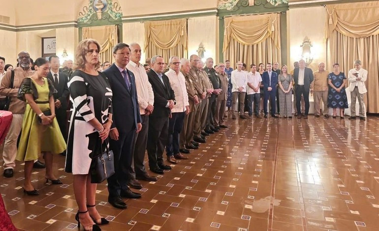 Asistentes al evento. (Foto: Embajada de Vietnam en Cuba) Asistentes al evento. (Foto: Embajada de Vietnam en Cuba)