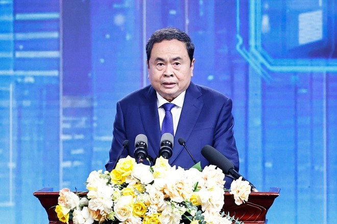El presidente de la Asamlea Nacional, Tran Thanh Man, habla en la cita. (Foto: VNA) El presidente de la Asamlea Nacional, Tran Thanh Man, habla en la cita. (Foto: VNA)