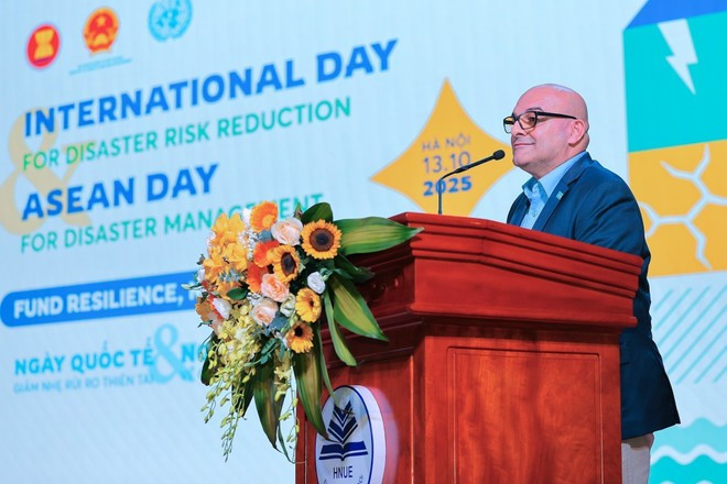 Ziad Nabulsi, Representante Interino de Unicef en Vietnam, habla sobre el Concurso Genes Verdes. (Foto: VNA) Ziad Nabulsi, Representante Interino de Unicef en Vietnam, habla sobre el Concurso Genes Verdes. (Foto: VNA)
