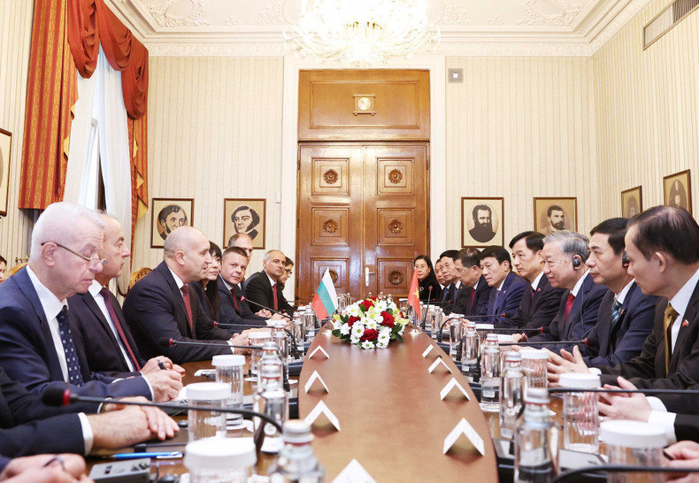 En las conversaciones. (Foto: Thong Nhat/VNA) En las conversaciones. (Foto: Thong Nhat/VNA)
