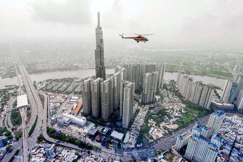 El edificio Landmark 81, ubicado en el complejo urbano de lujo Vinhomes Central Park, es actualmente el rascacielos más alto de Ciudad Ho Chi Minh. (Foto: VNA) El edificio Landmark 81, ubicado en el complejo urbano de lujo Vinhomes Central Park, es actualmente el rascacielos más alto de Ciudad Ho Chi Minh. (Foto: VNA)