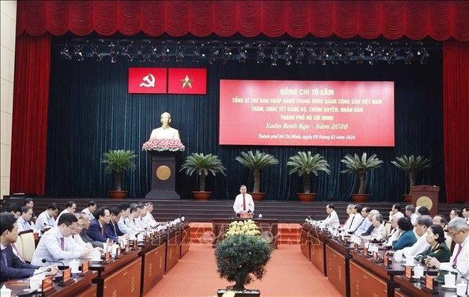 El secretario general del Partido Comunista de Vietnam, To Lam, se reúne con las autoridades de Ciudad Ho Chi Minh. (Foto: VNA)