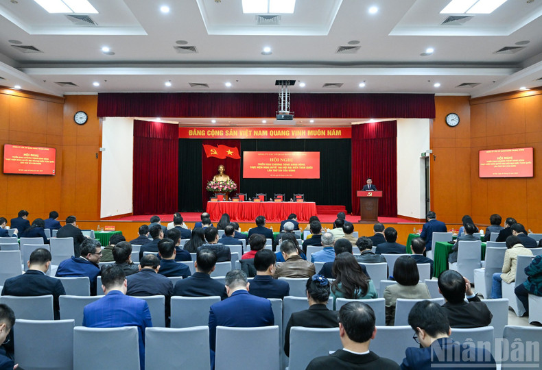 Vista general de la conferencia.