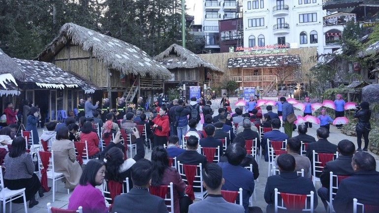 El evento atrae a numerosos visitantes.