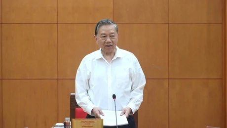 El secretario general del Partido Comunista de Vietnam, To Lam, interviene en la cita. (Foto: Nhan Dan)