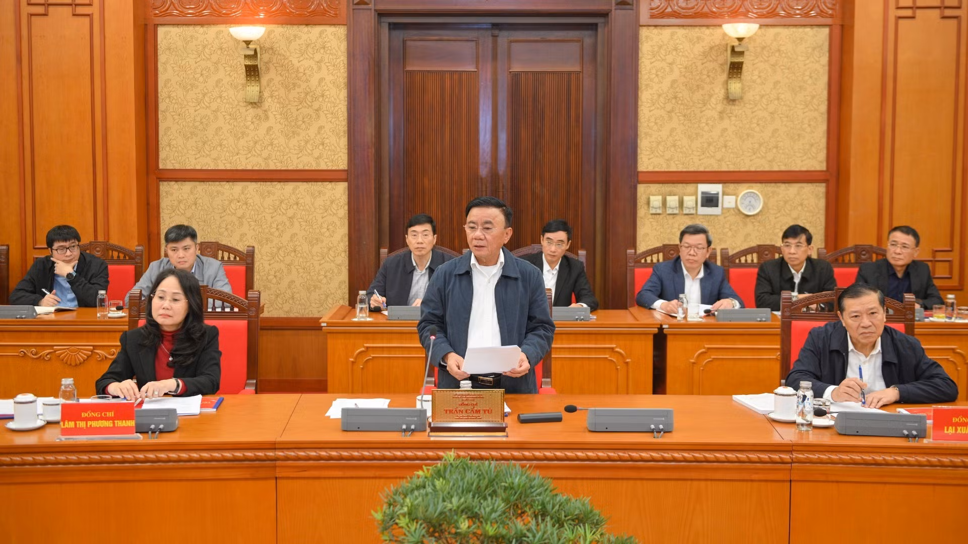 [Foto] Reunión sobre tareas de comunicación del XIV Congreso Nacional del Partido Comunista de Vietnam