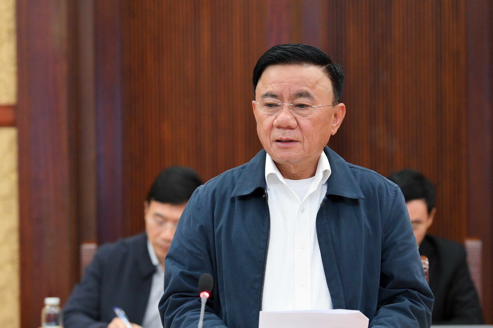 Cam Tu en la reunión.