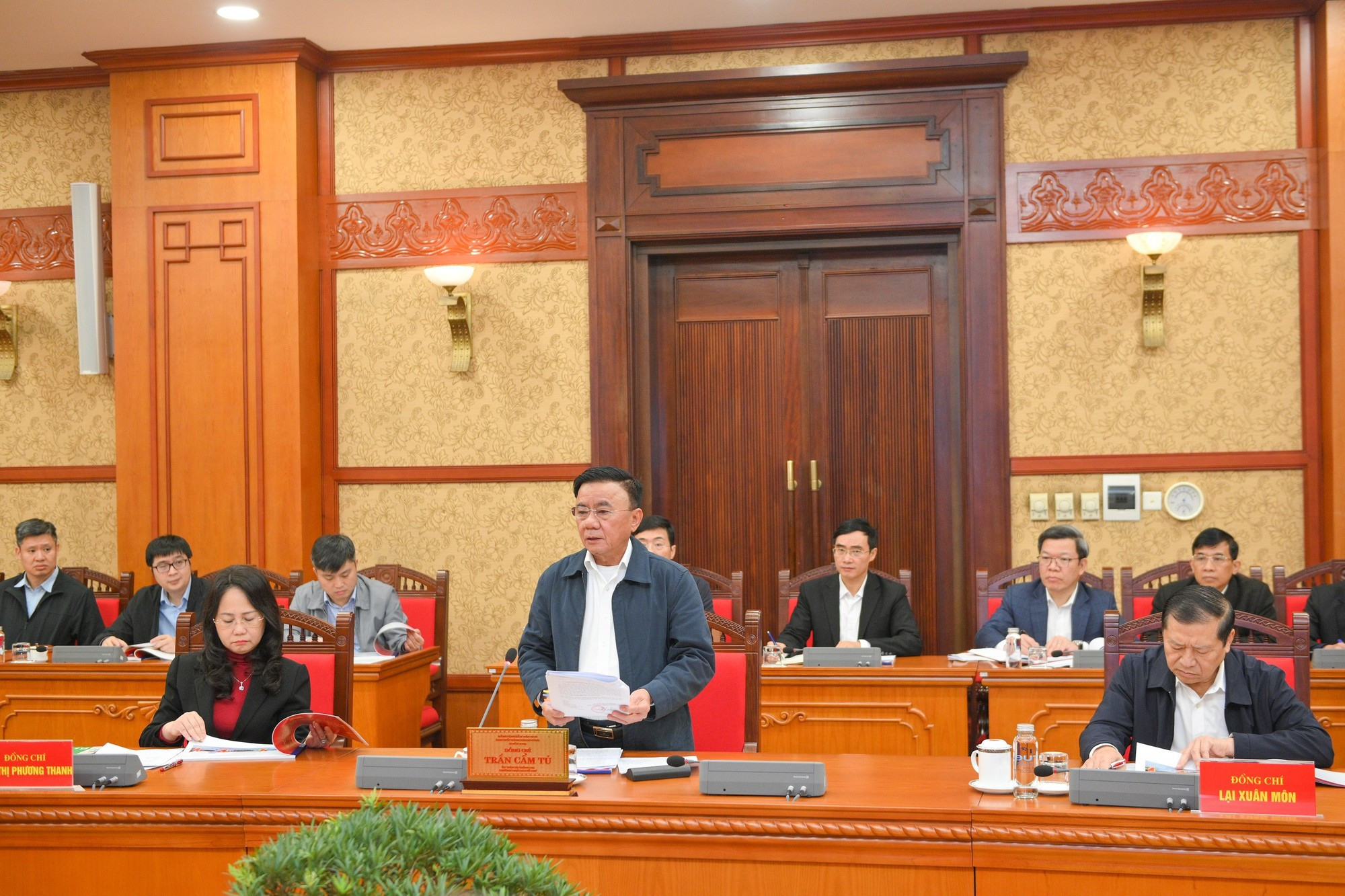 El dirigente partidista en la cita.