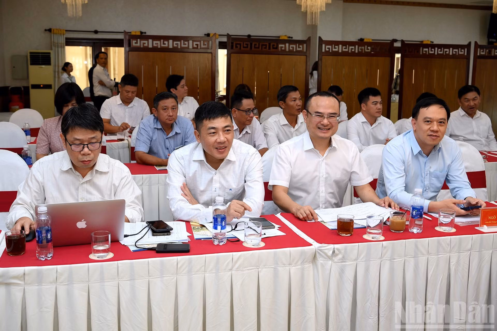 Delegados en la cita.