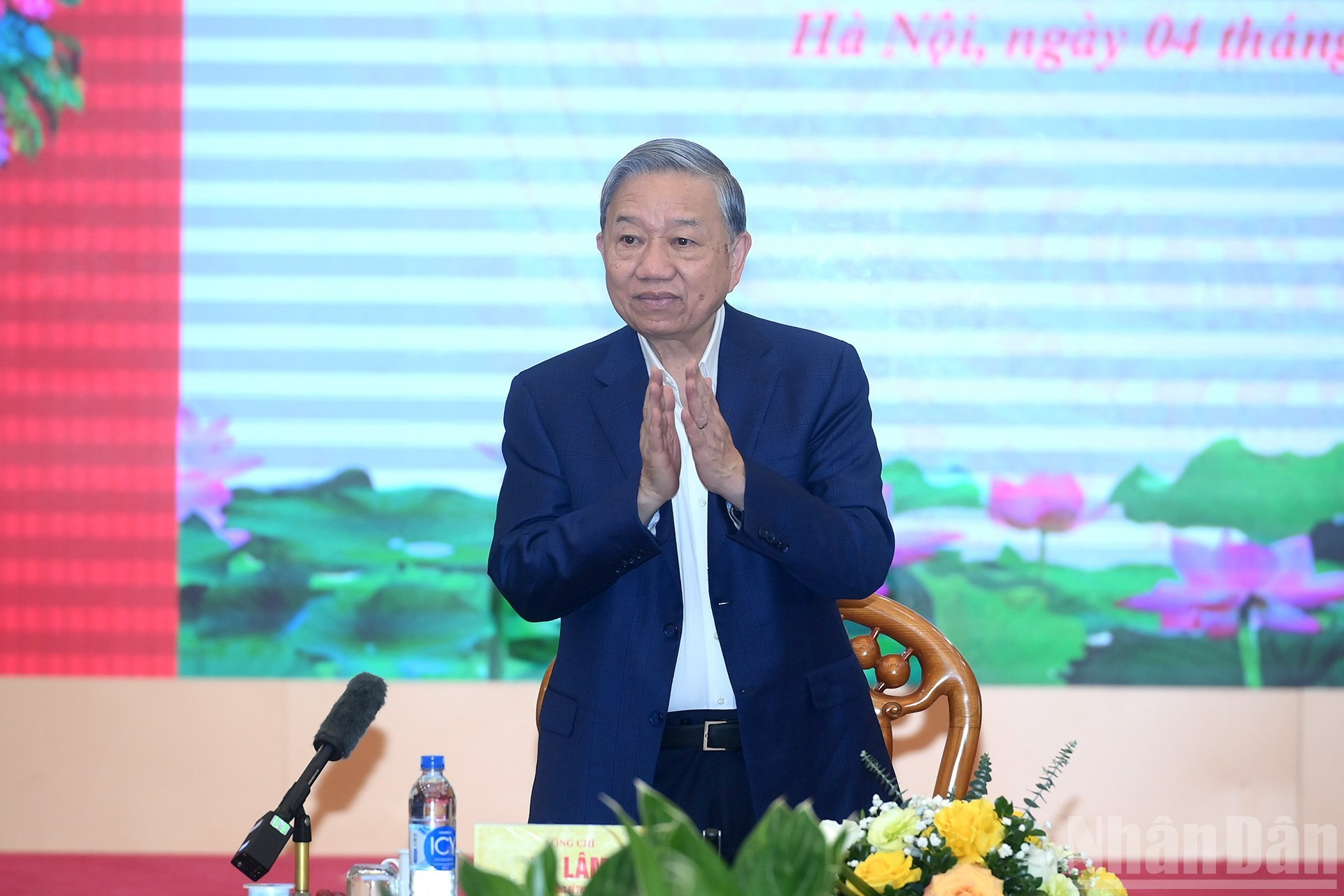 El dirigente partidista en la cita.