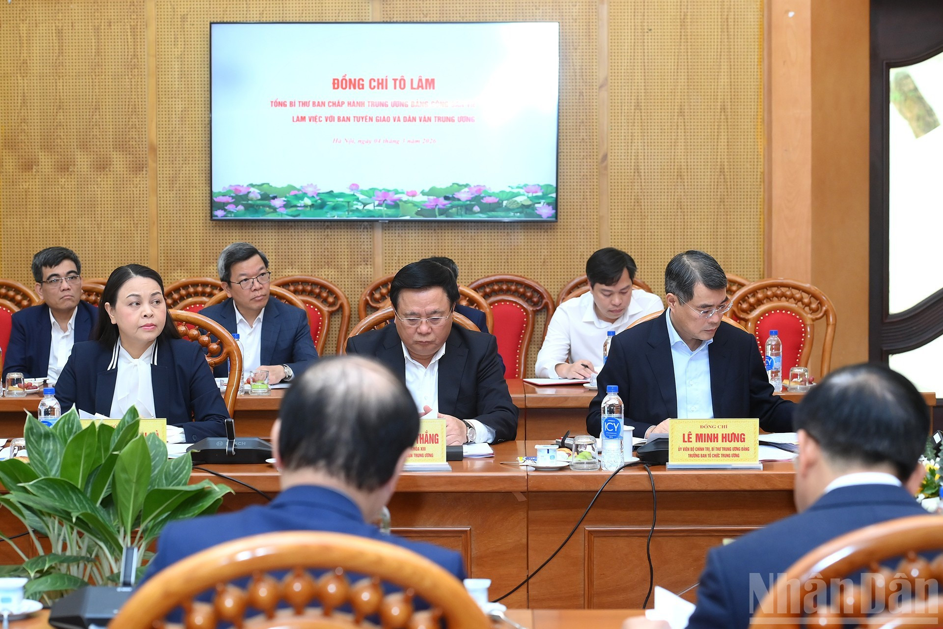 Asistentes a la cita.