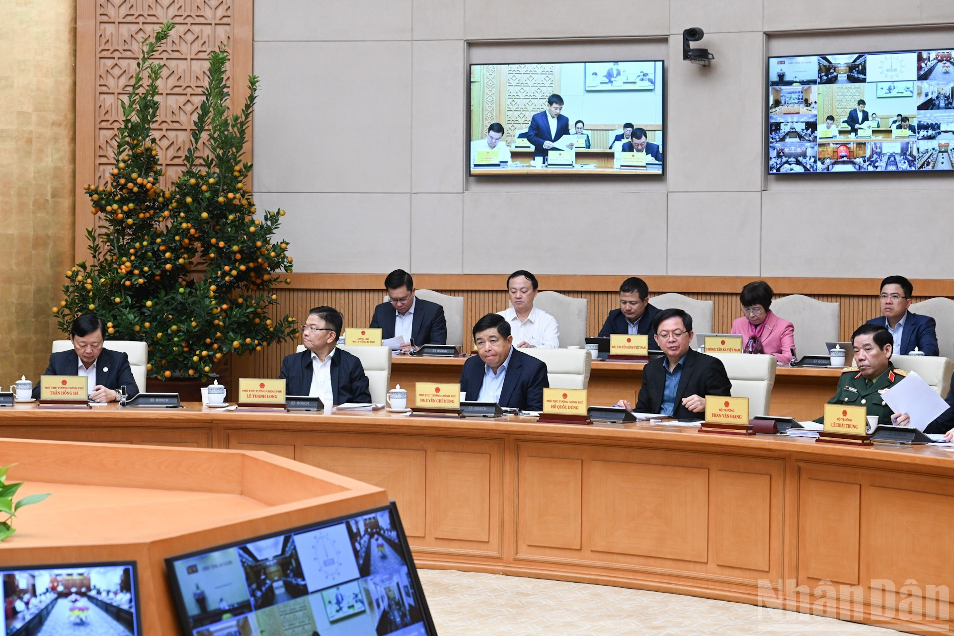 Participantes en la reunión.
