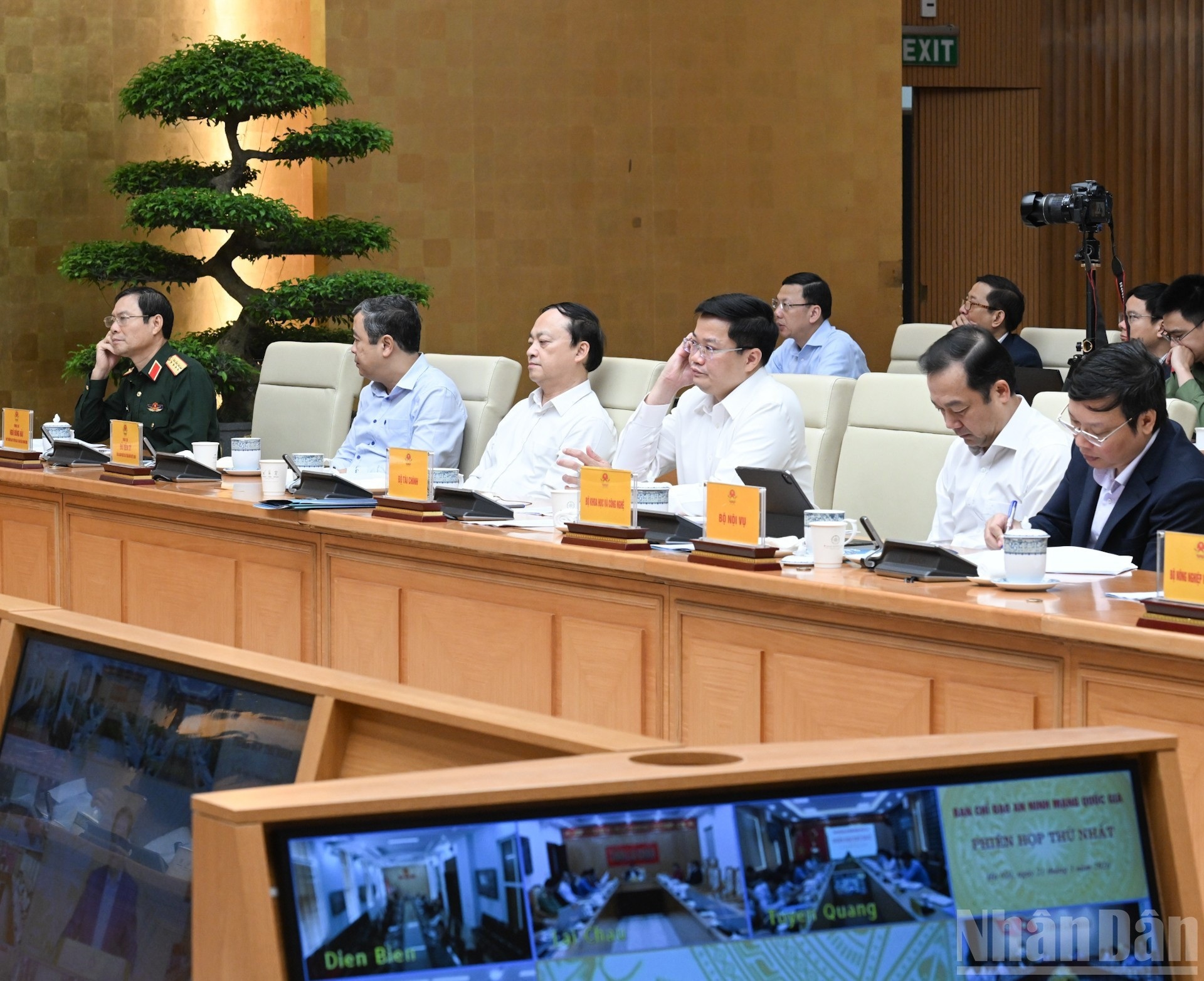 Asistentes a la reunión.