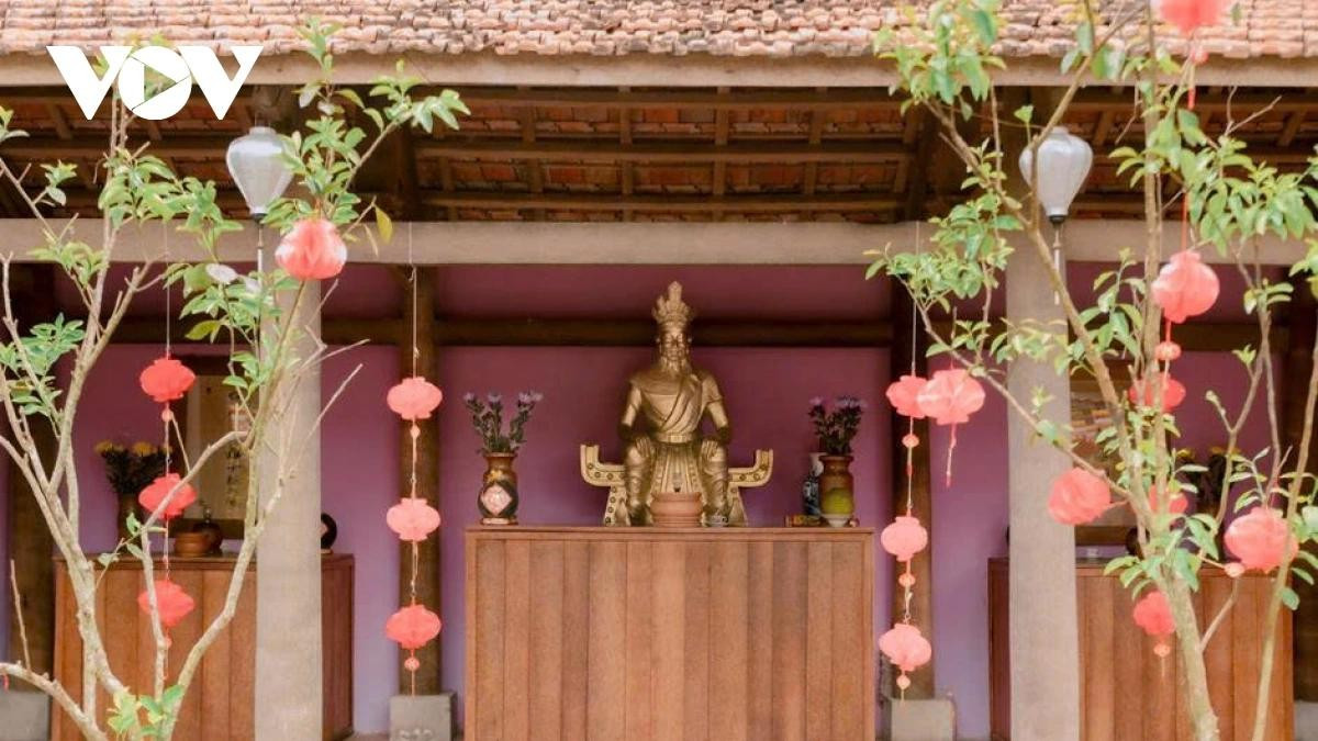 Las autoridades locales planean incluir este templo entre los destinos clave de la oferta turística de la comuna y combinarlo con experiencias de alojamiento en casas particulares, visitas a aldeas dedicadas al cultivo de flores ornamentales y recorridos por huertos frutales, con el objetivo de enriquecer el itinerario de descubrimiento del paisaje rural de Vinh Long.