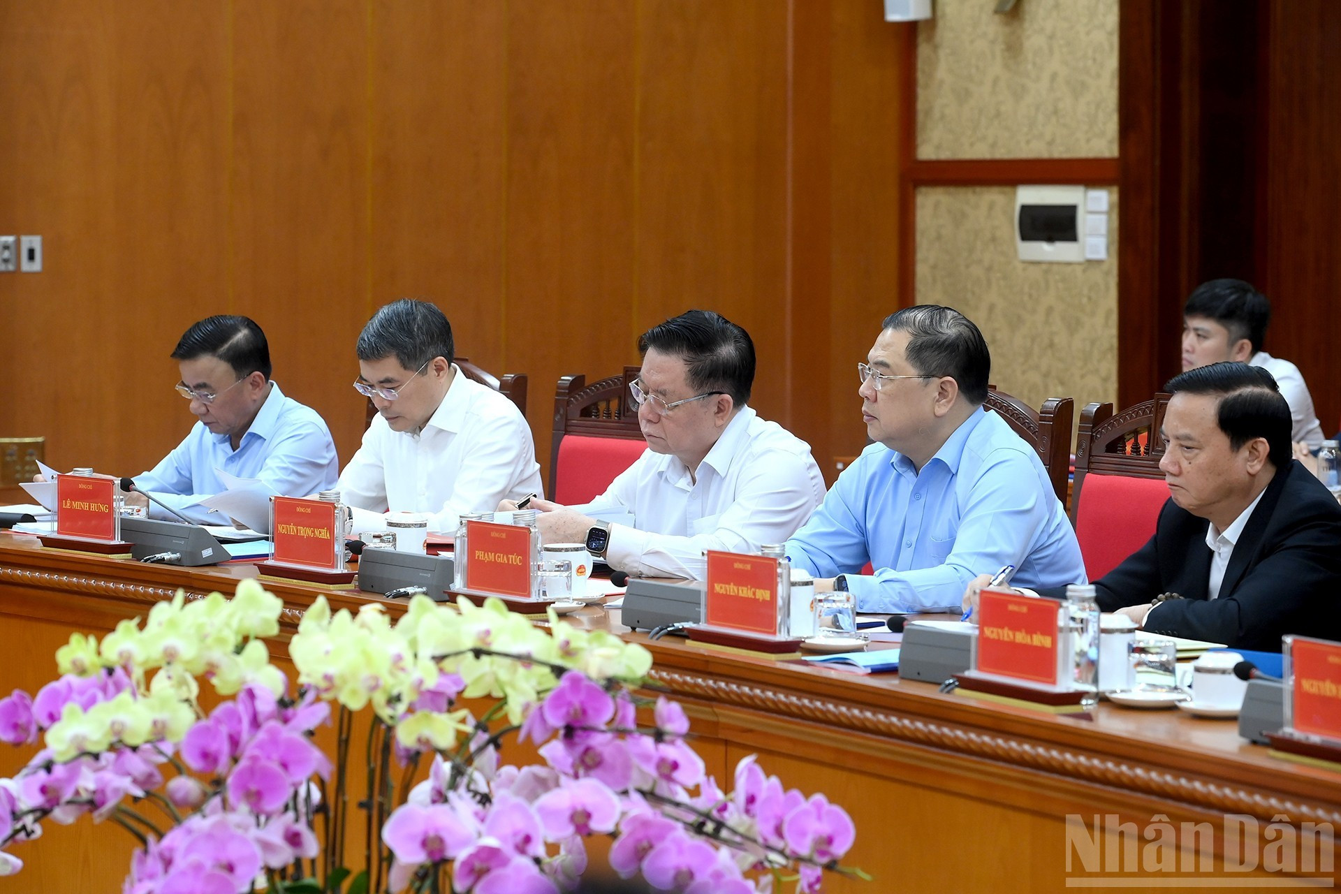 Asistentes a la cita.