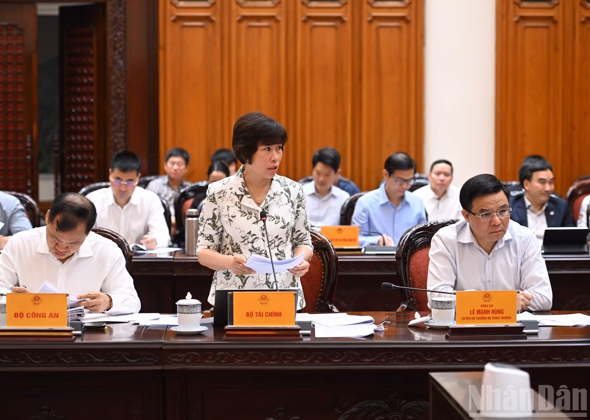 Nguyen Thi Bich Ngoc, viceministra de Finanzas, en la cita.