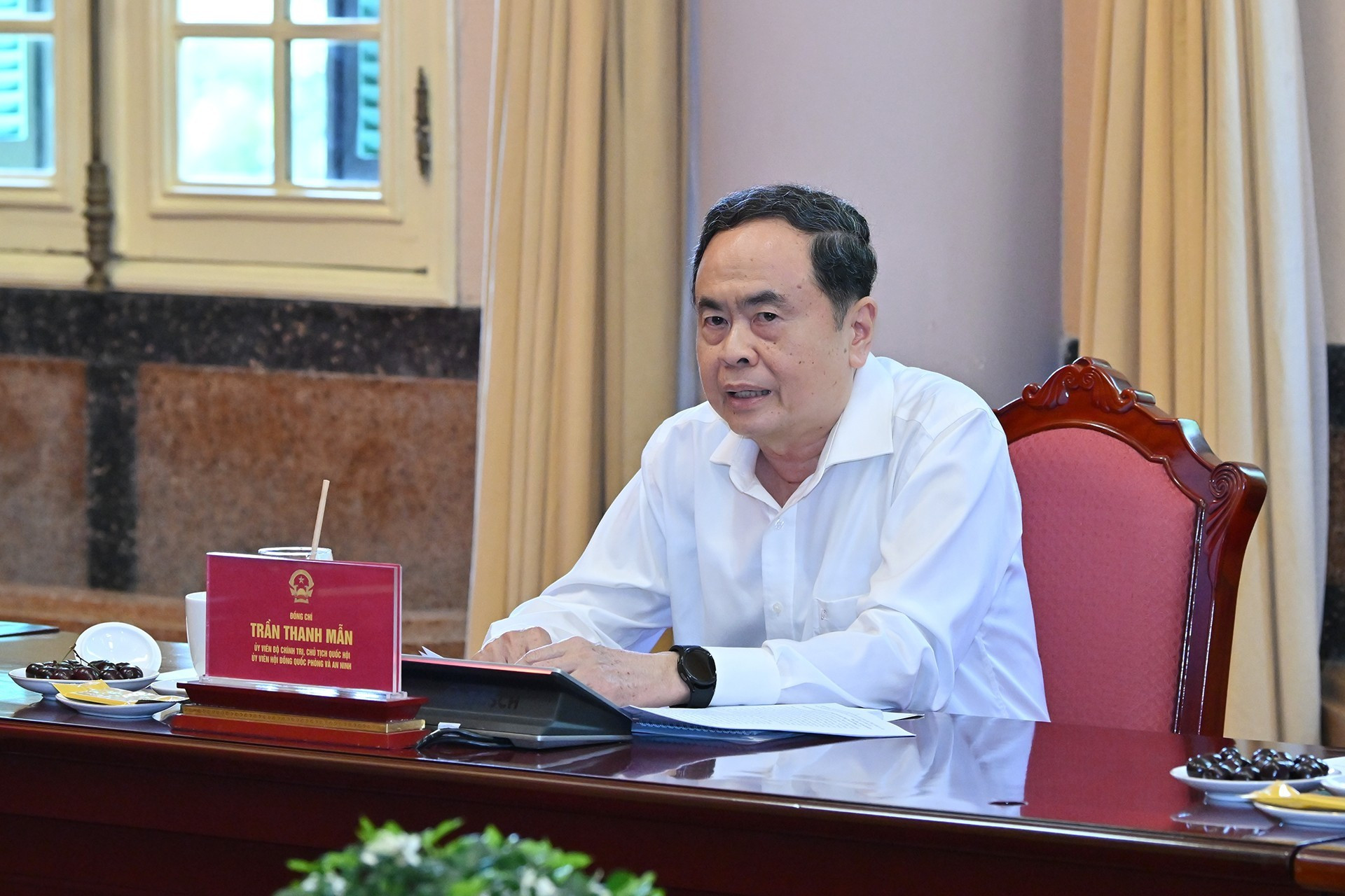 El presidente de la Asamblea Nacional Tran Thanh Man habla en el evento.