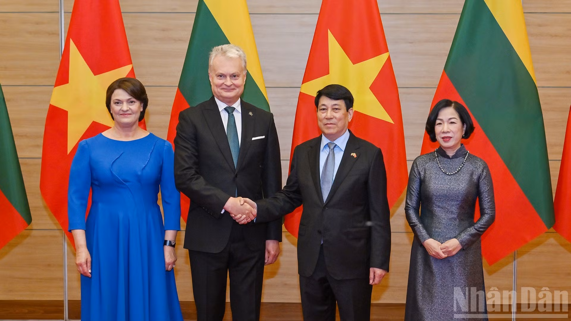 [Foto] Presidente vietnamita ofrece un banquete en honor de su homólogo de Lituania