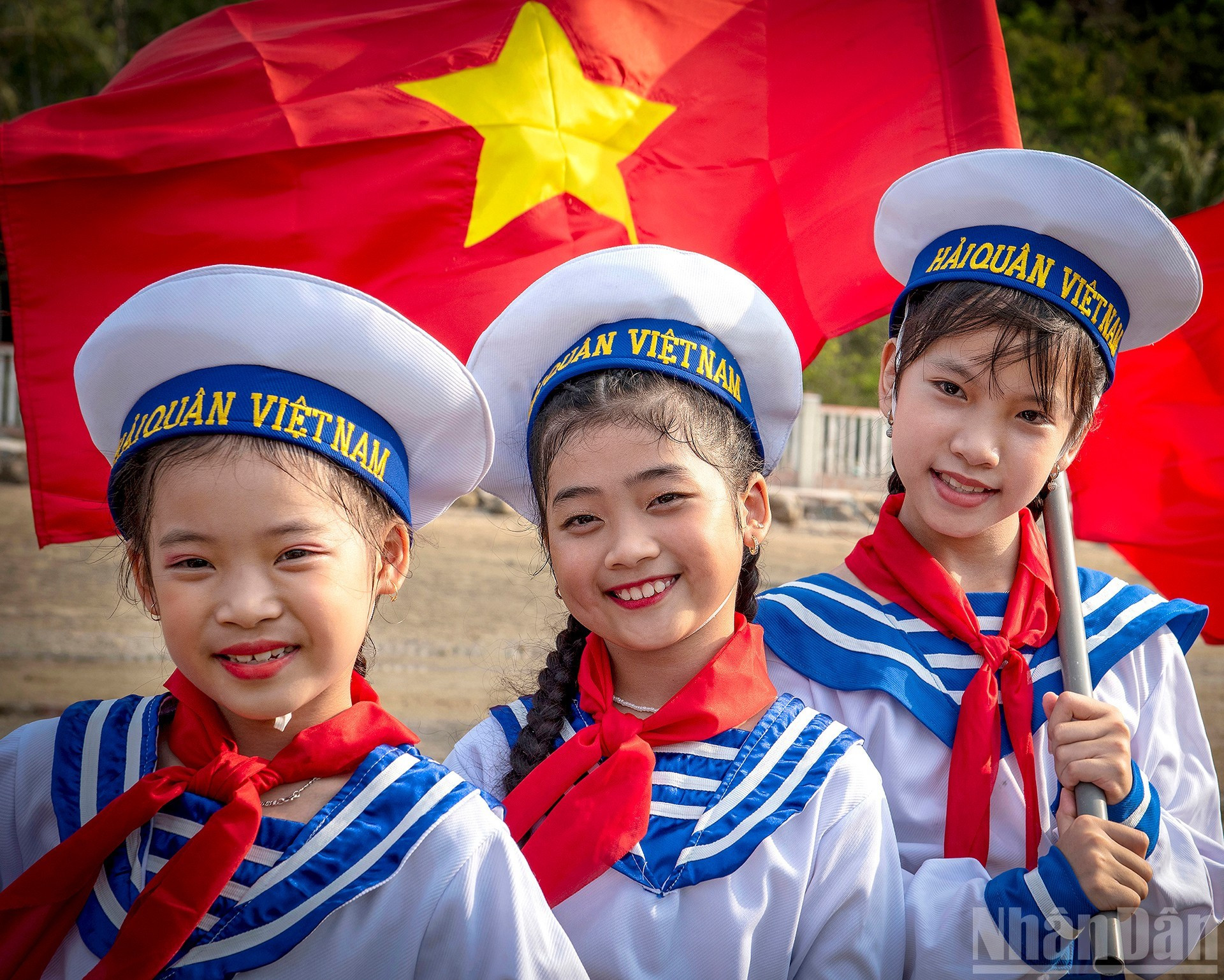 Los brotes jóvenes de la nación. (Autor: Nguyen Duy Nau)