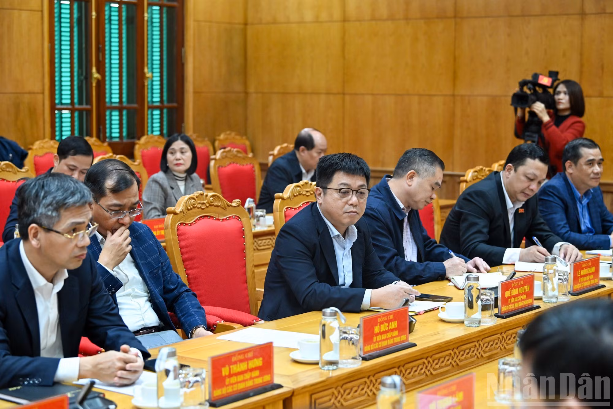 Asistentes a la cita.