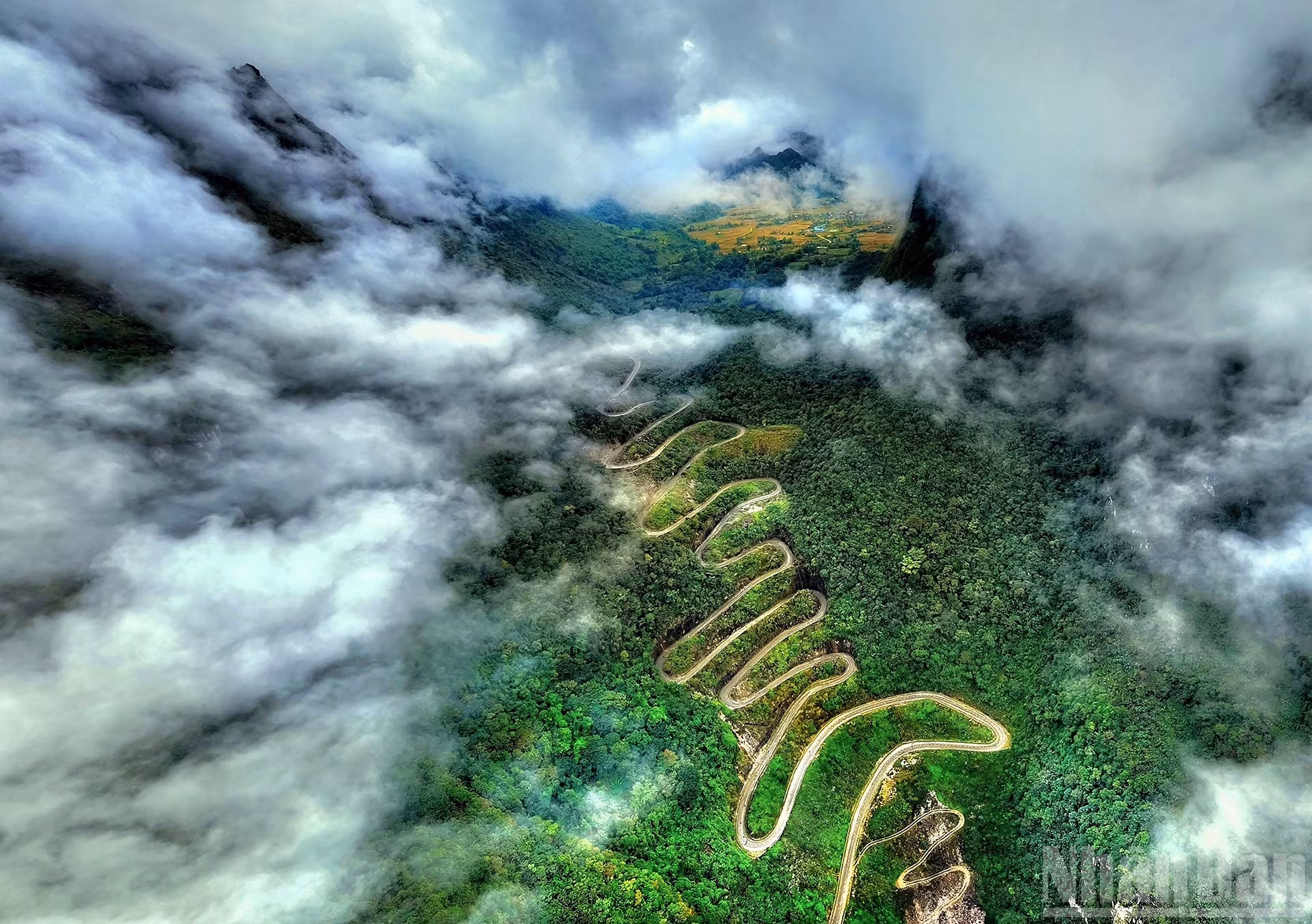 Khau Coc Cha – Camino hacia la base revolucionaria de Xuan Truong (provincia de Cao Bang) (Autor: Vu Manh Cuong)