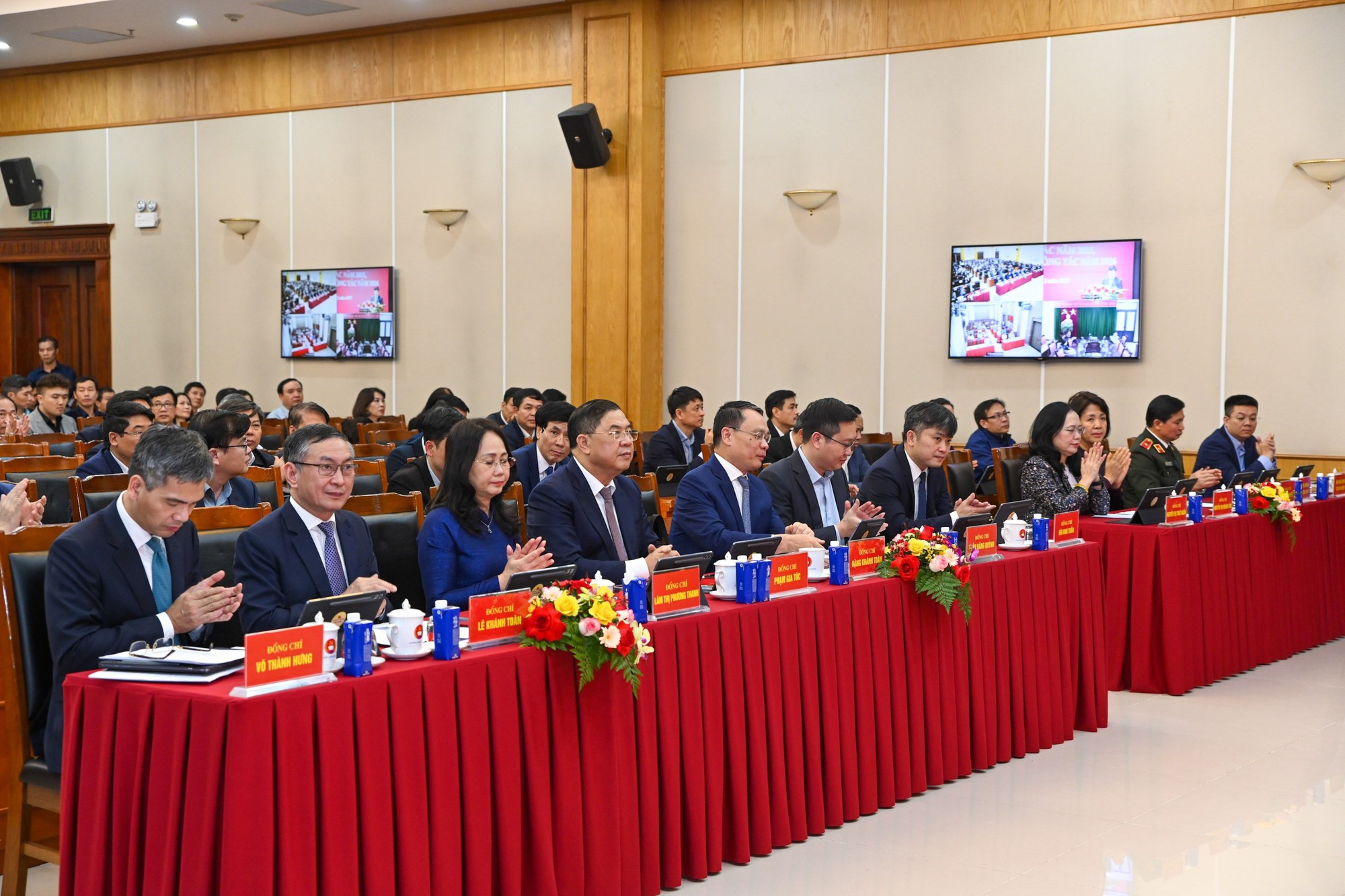 Asistentes a la cita.