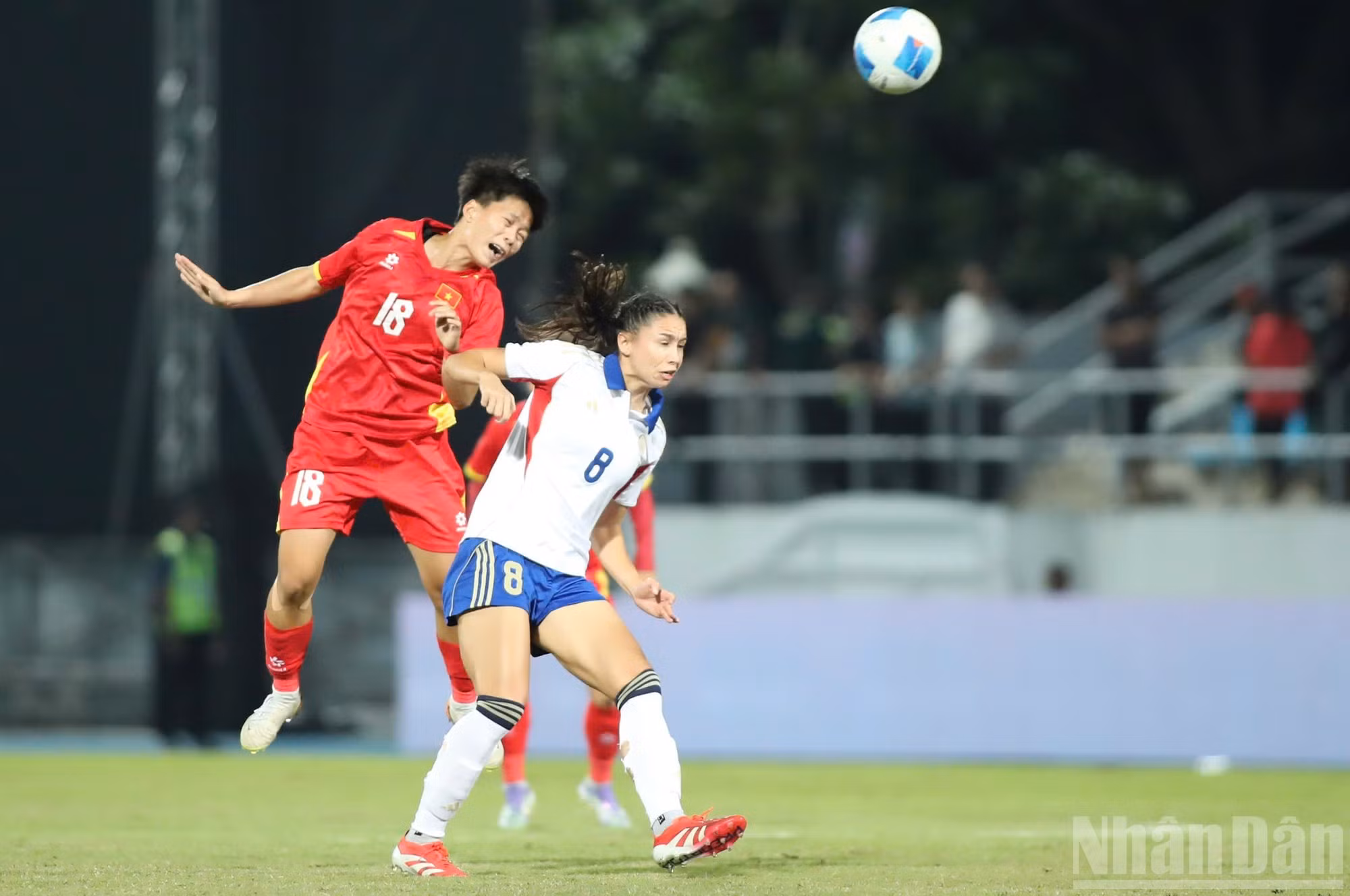 Las vietnamitas inician el partido con osadía y mantienen una organización táctica compacta ante Filipinas.