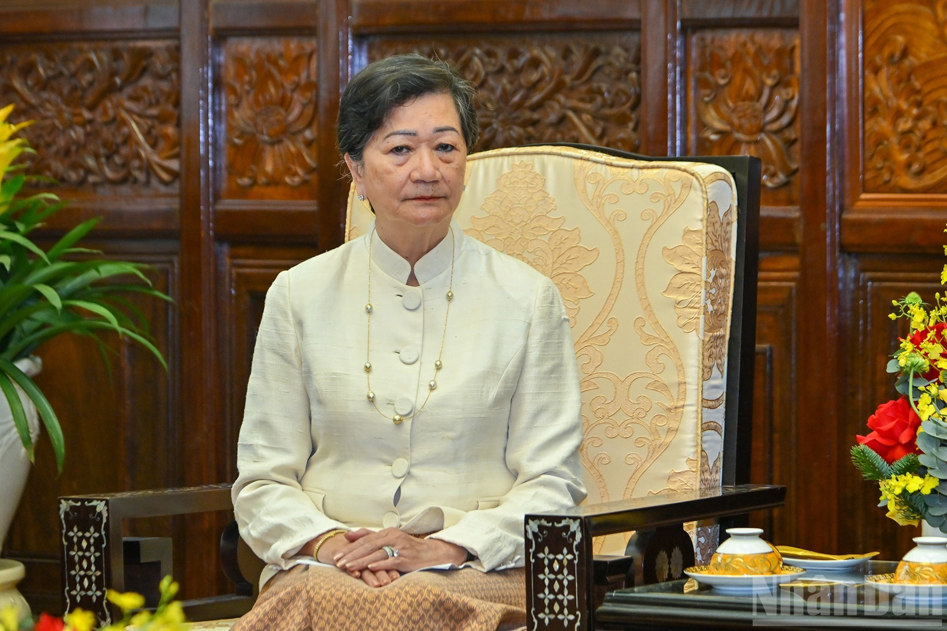 La diplomática camboyana en el encuentro.