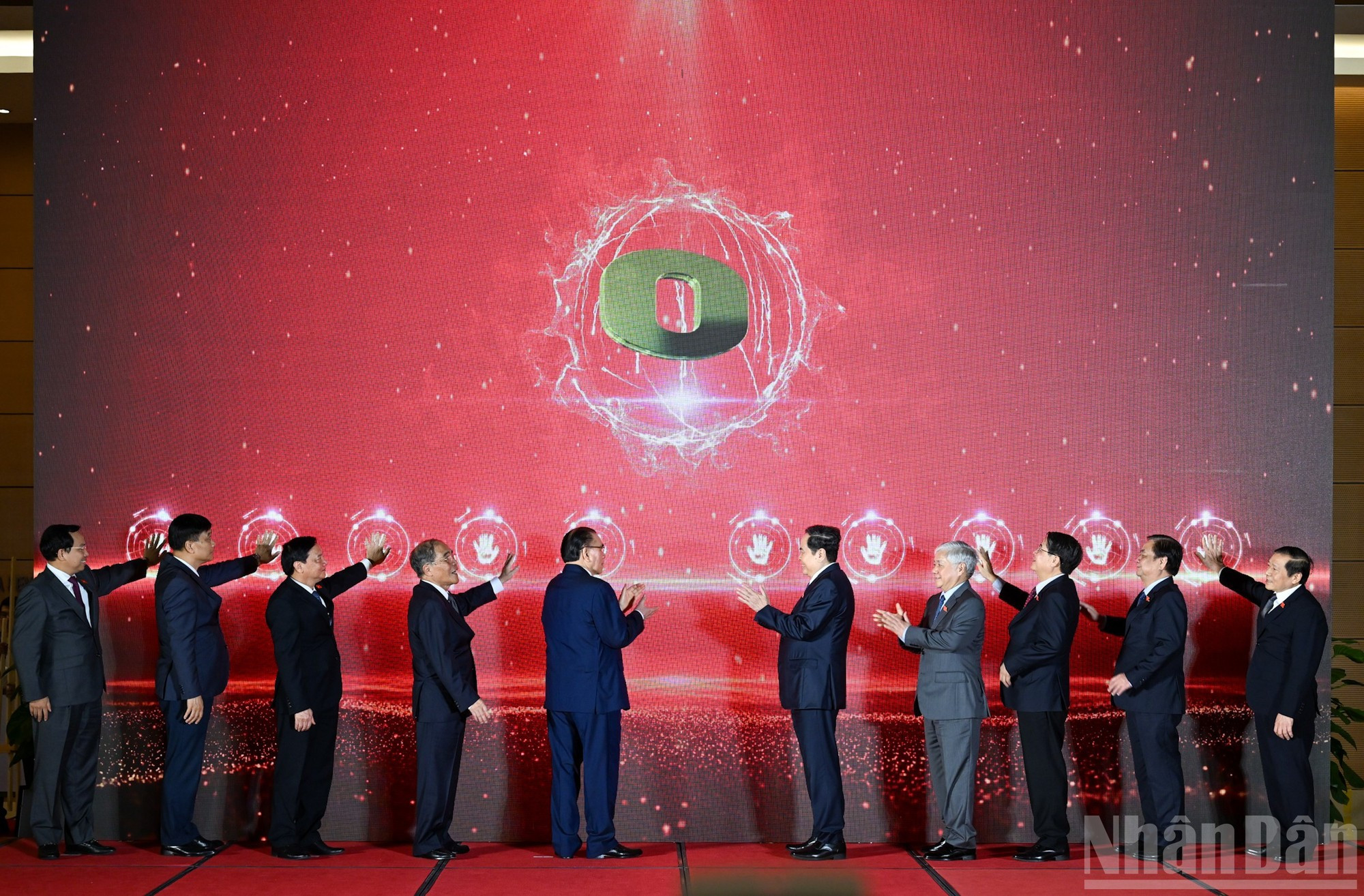 Los delegados inauguran el Museo.