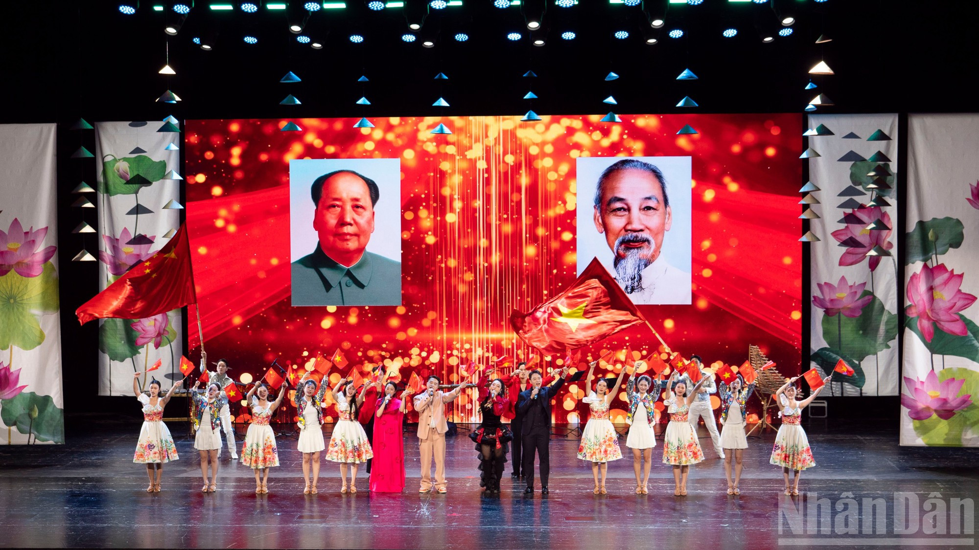 Clausuran Año de Intercambio Humanístico Vietnam-China 2025