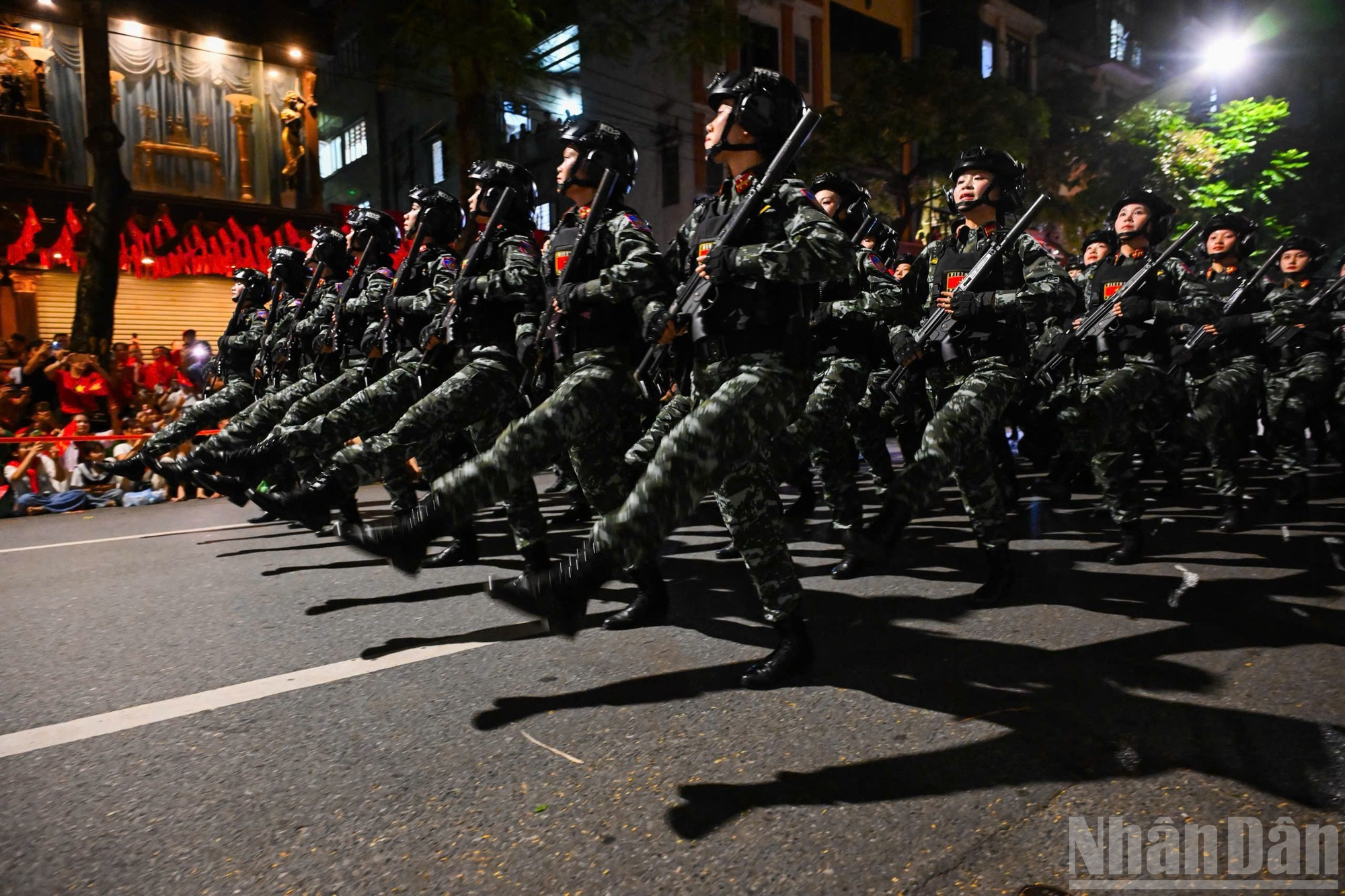 Bloque femenino de fuerzas especiales de la Policía.
