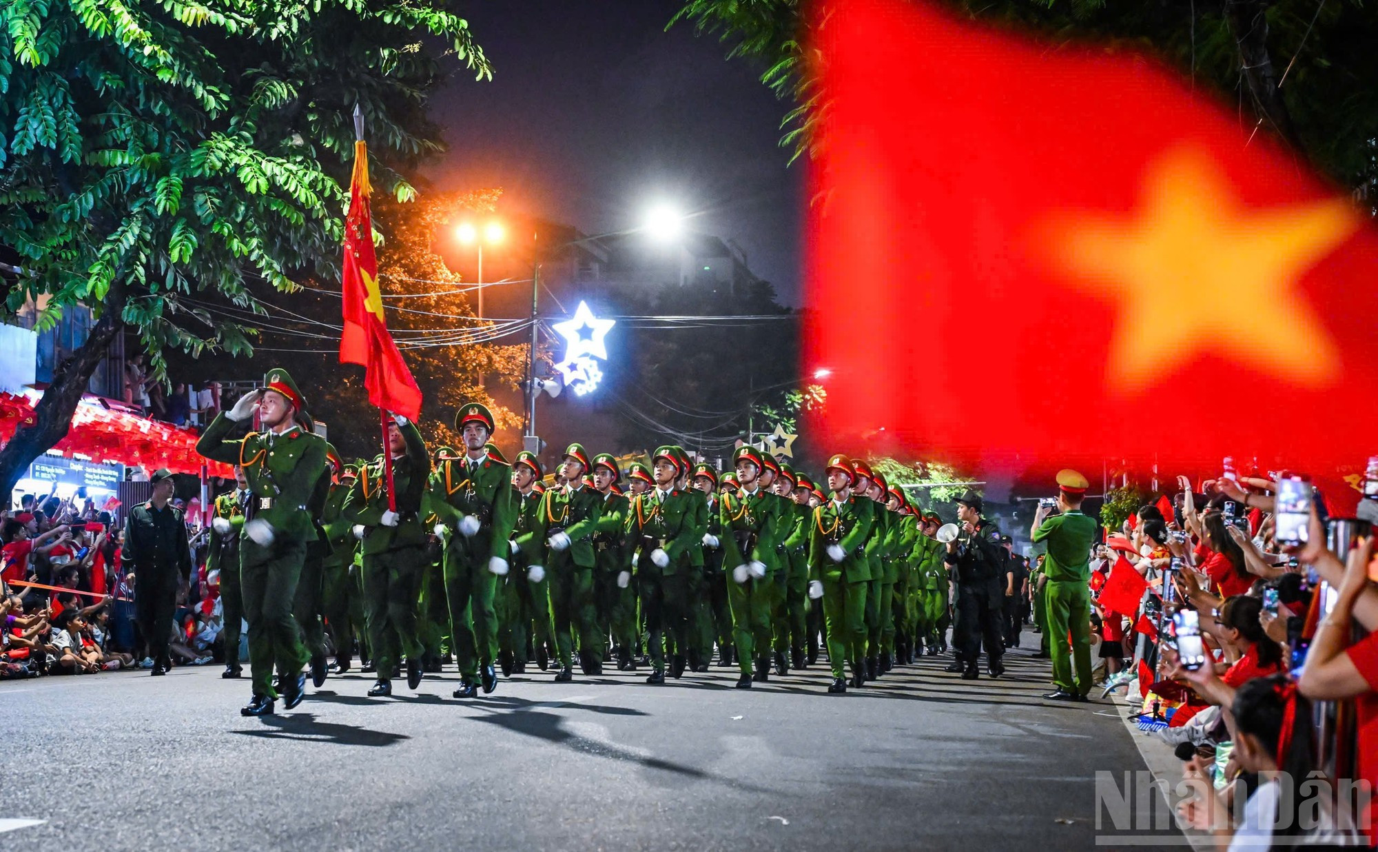 Bloque de oficiales de la Seguridad Pública Popular.