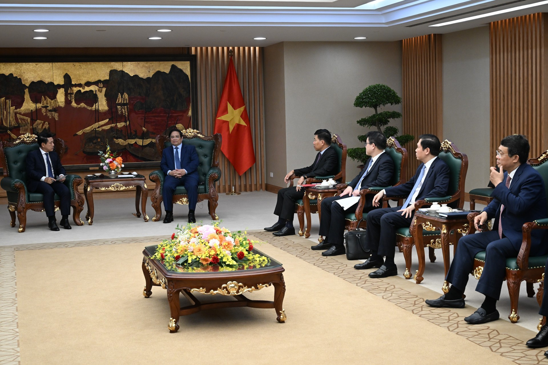Delegados vietnamitas en el encuentro. Delegados vietnamitas en el encuentro.