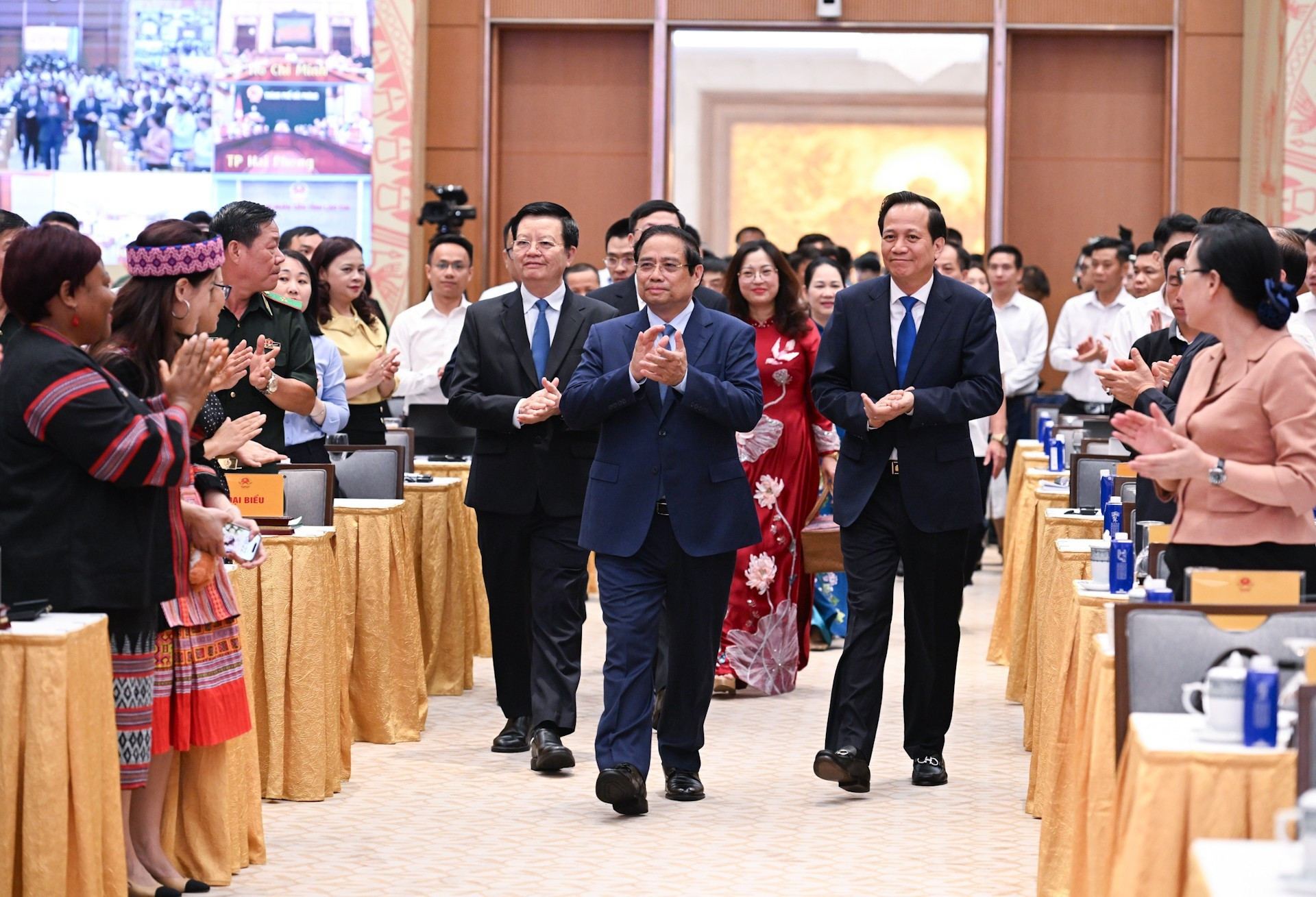 El primer ministro de Pham Minh Chinh asiste al evento. El primer ministro de Pham Minh Chinh asiste al evento.