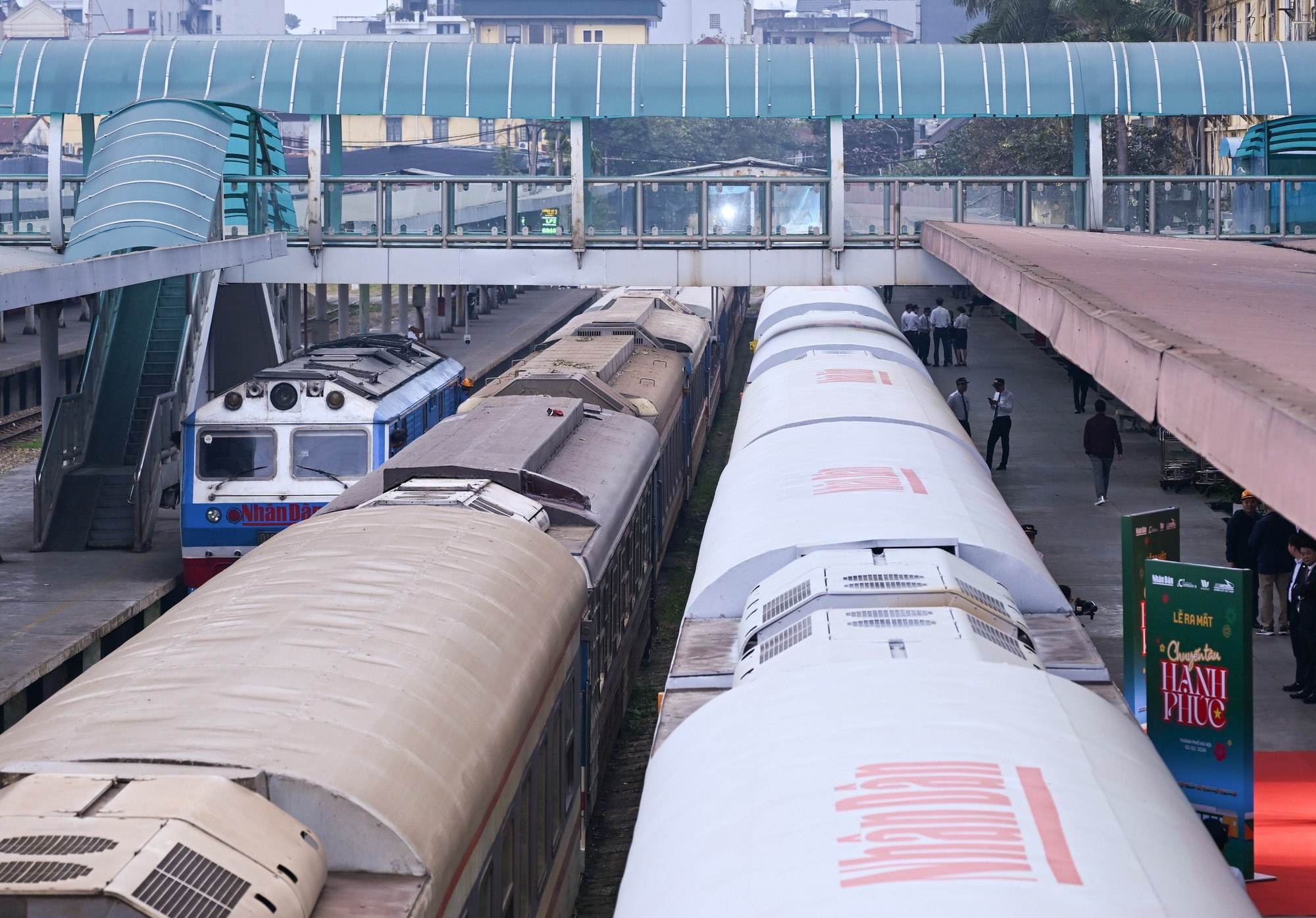 El “Tren de la felicidad” circulará incluso en la Nochevieja del Año Nuevo Lunar 2026, convirtiéndose en un espacio de reunión donde los pasajeros intercambiarán saludos, alegría y buenos deseos para el ciclo que comienza.