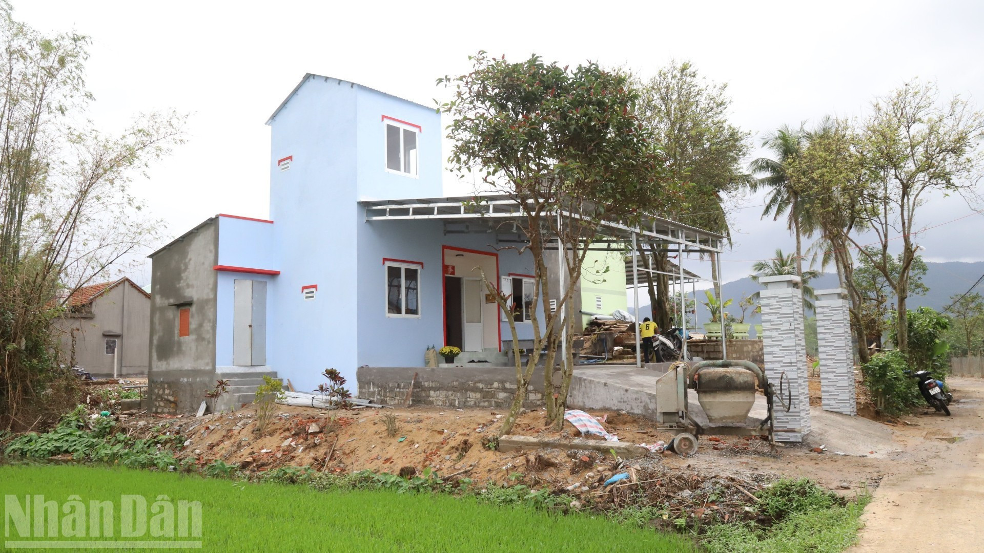 Su vivienda fue construida tras las históricas tormentas e inundaciones ocurridas a finales de 2025.