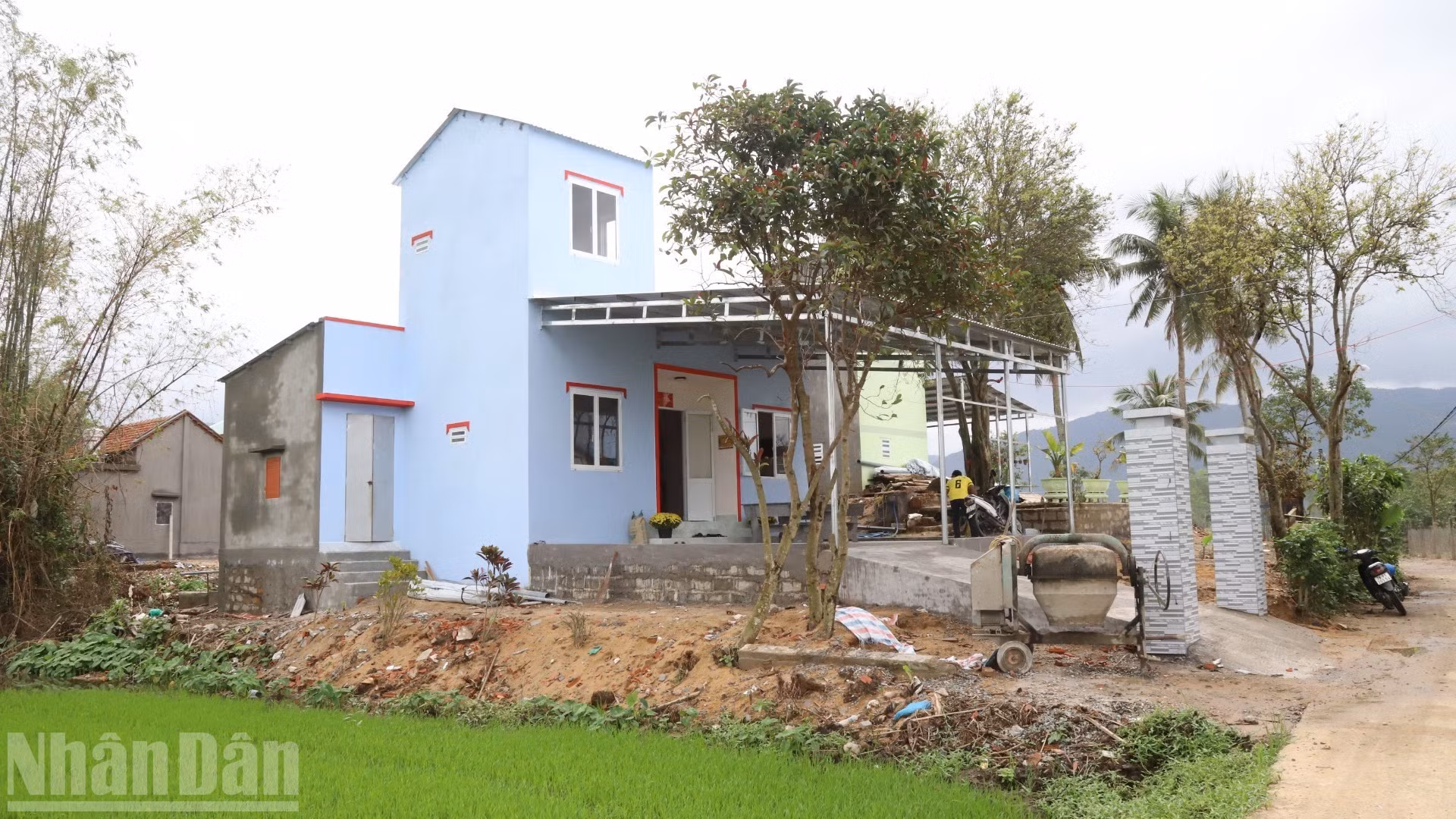 Su vivienda fue construida tras las históricas tormentas e inundaciones ocurridas a finales de 2025.