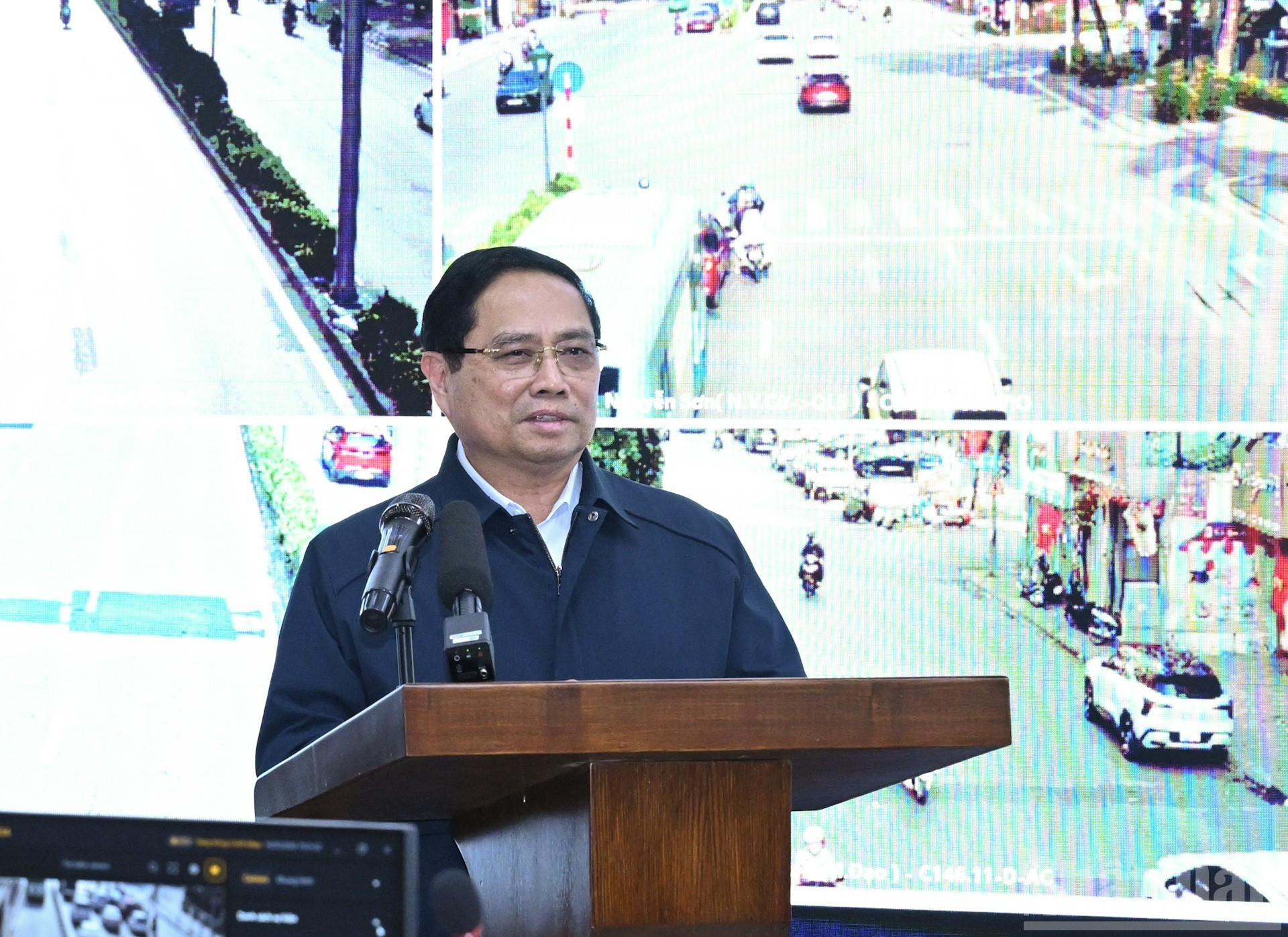 Minh Chinh habla en el evento.