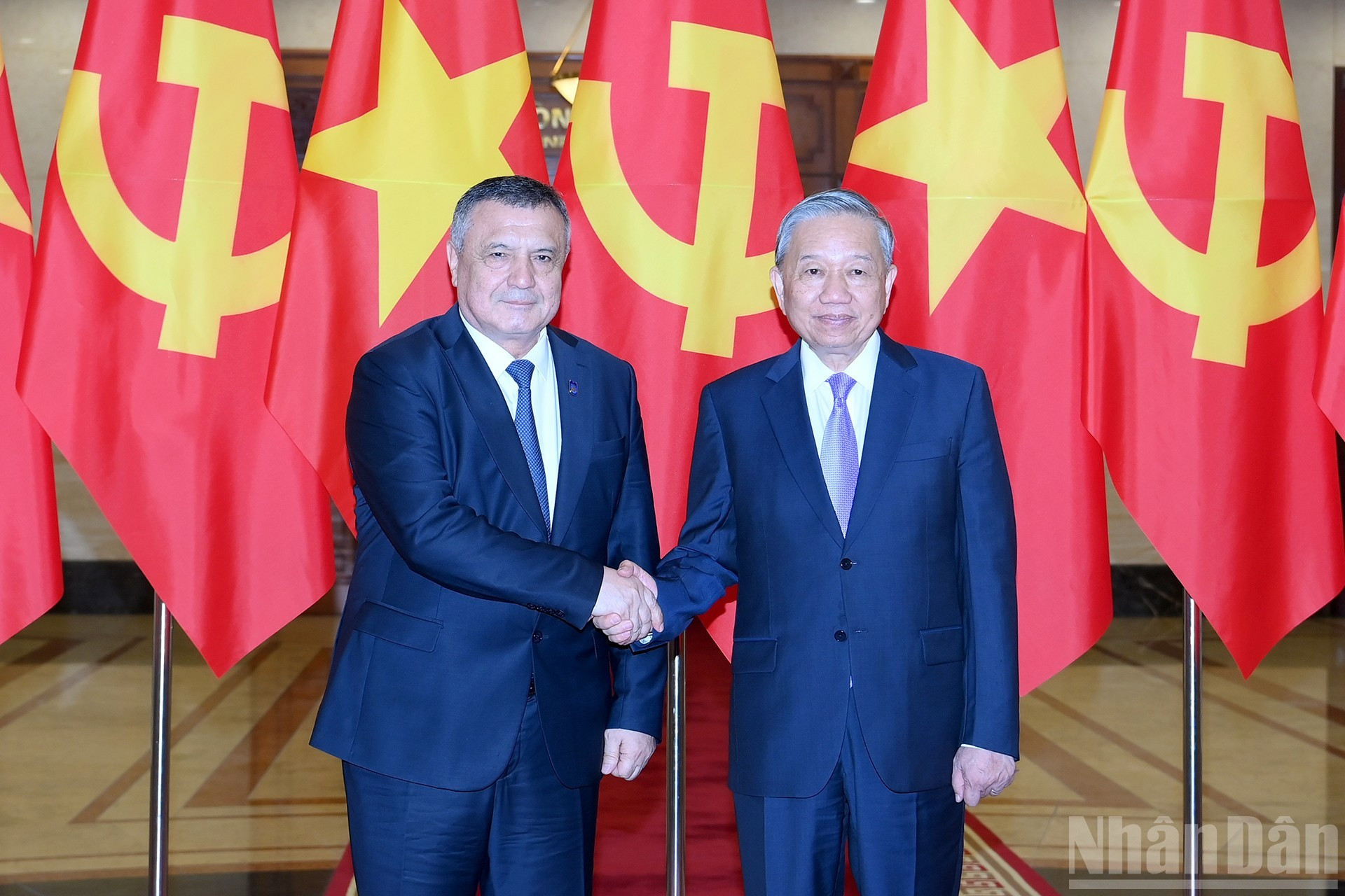 El presidente de la Cámara de Representantes de Uzbekistán. El presidente de la Cámara de Representantes de Uzbekistán.