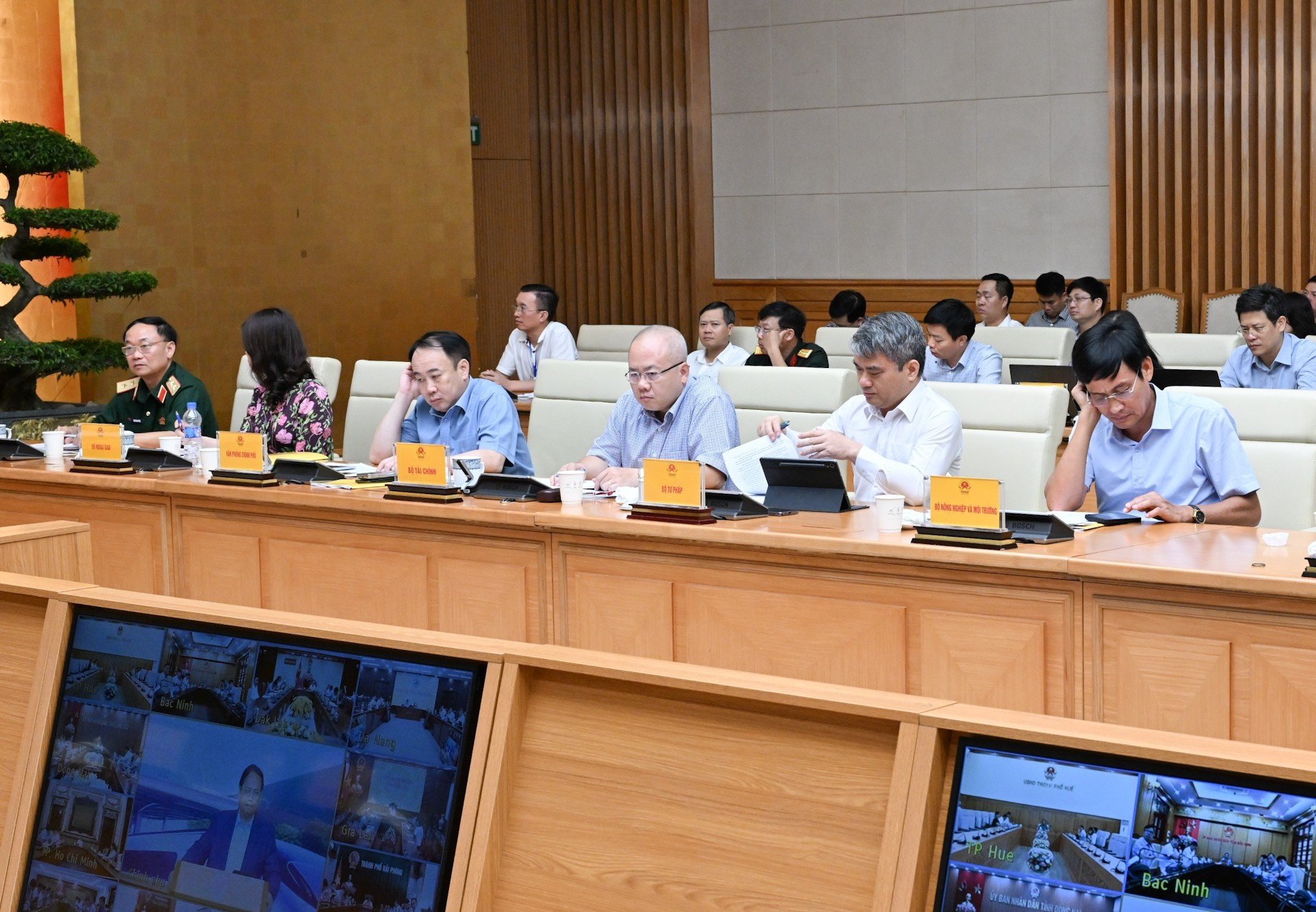 Delegados en la cita.