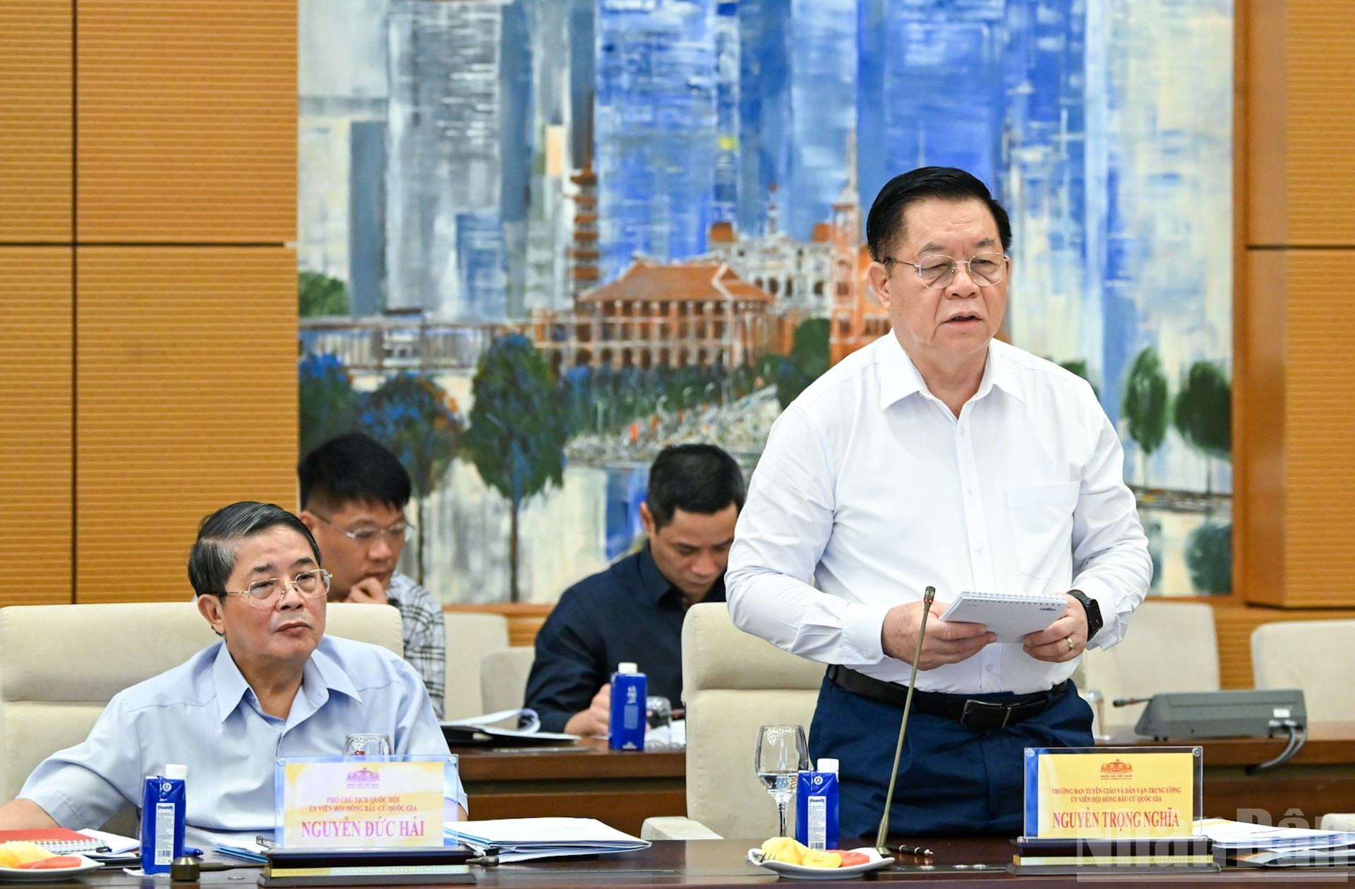 Nguyen Trong Nghia, jefe de la Comisión de Propaganda y Movilización de Masas del Comité Central del Partido Comunista de Vietnam, en el acto.