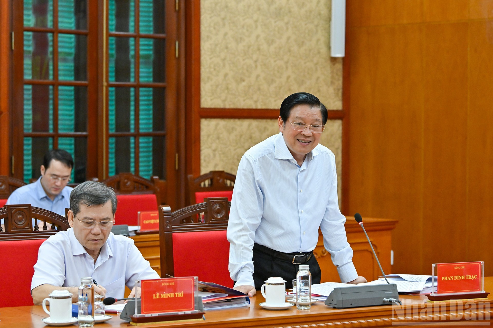 El miembro del Buró Político, secretario del Comité Central del Partido Comunista de Vietnam y jefe de su Comisión de Asuntos Internos, Phan Dinh Trac, en el evento.