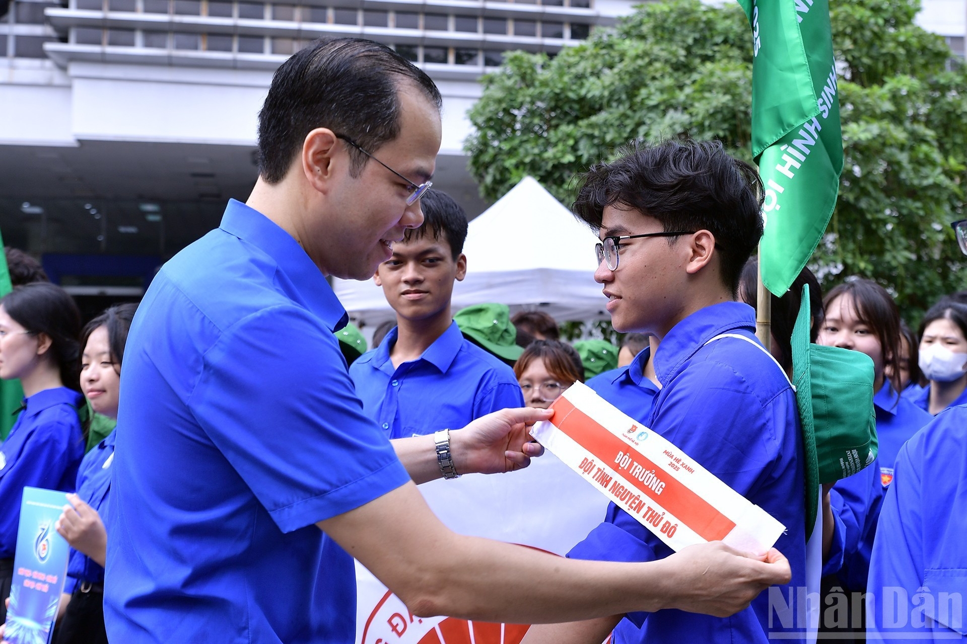 De ellas, 45 equipos llevarán a cabo actividades de voluntariado en las provincias y ciudades de Lang Son, Thai Nguyen, Tuyen Quang, Ninh Binh, Nghe An y Hai Phong.